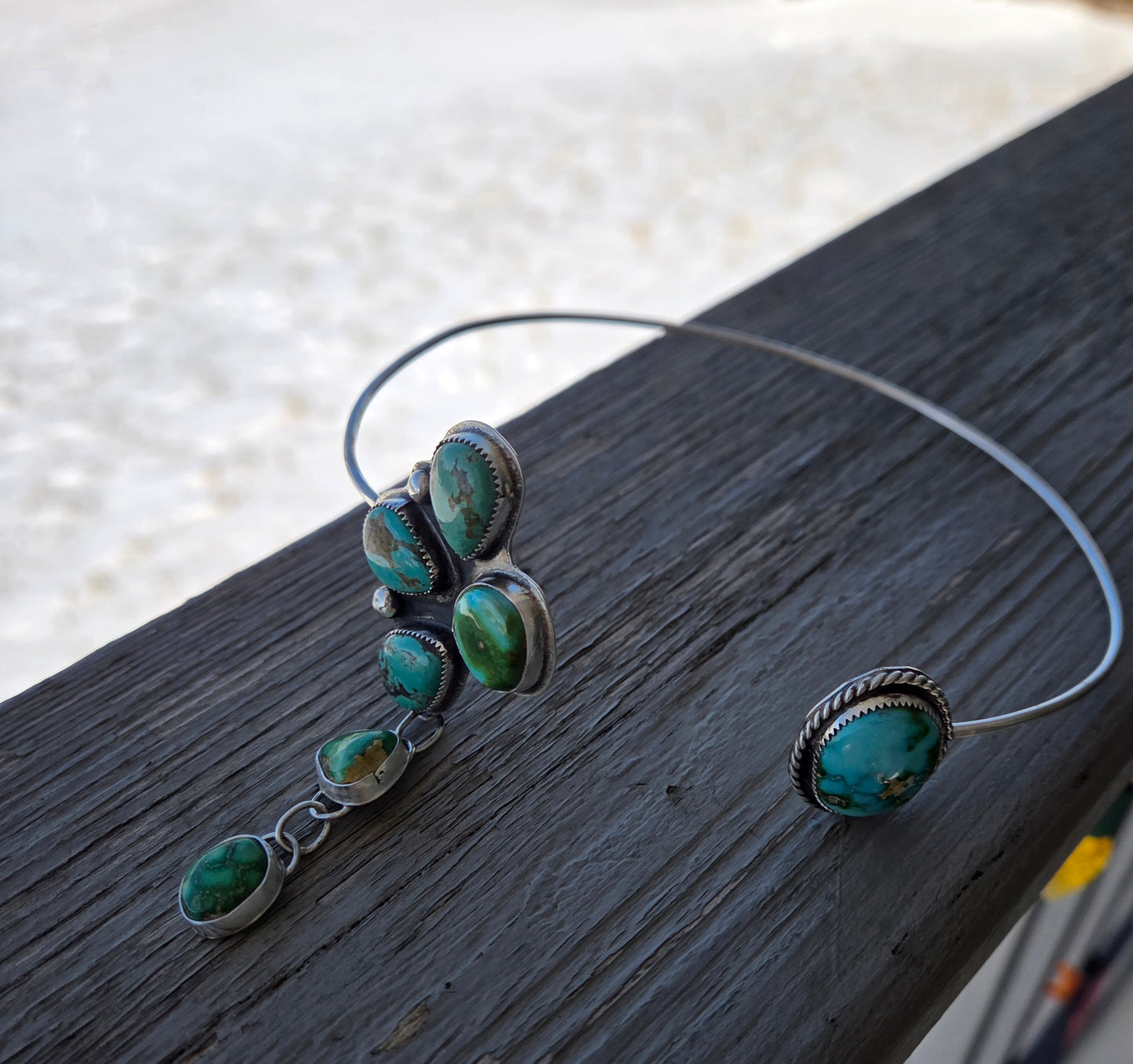 Neck Wire Choker