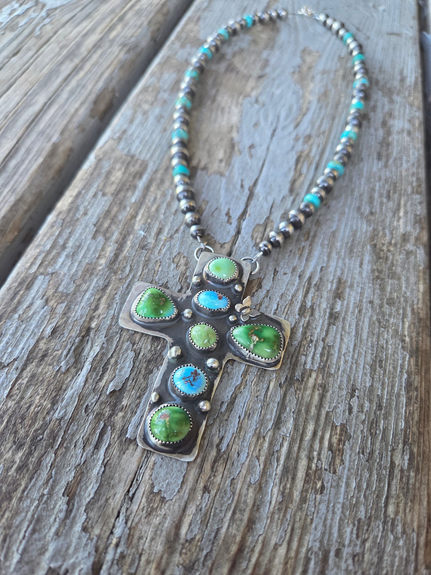 Cross Turquoise Cluster