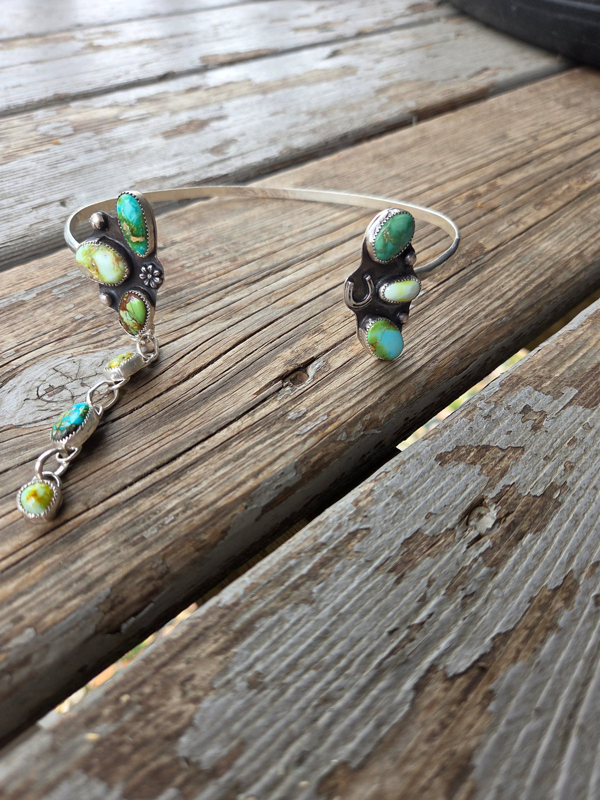Wire Neck Cuff