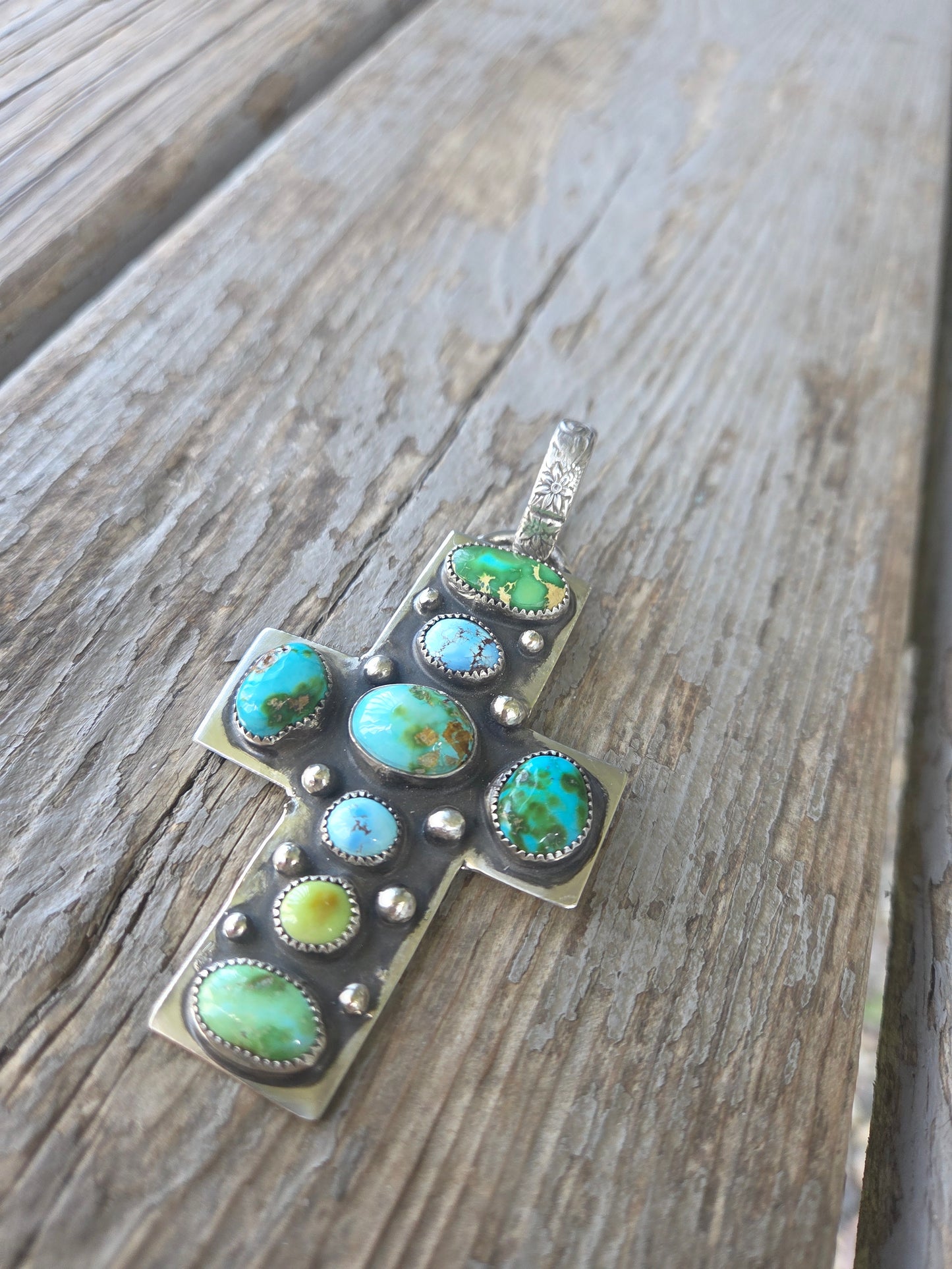 Cross Cluster Pendant