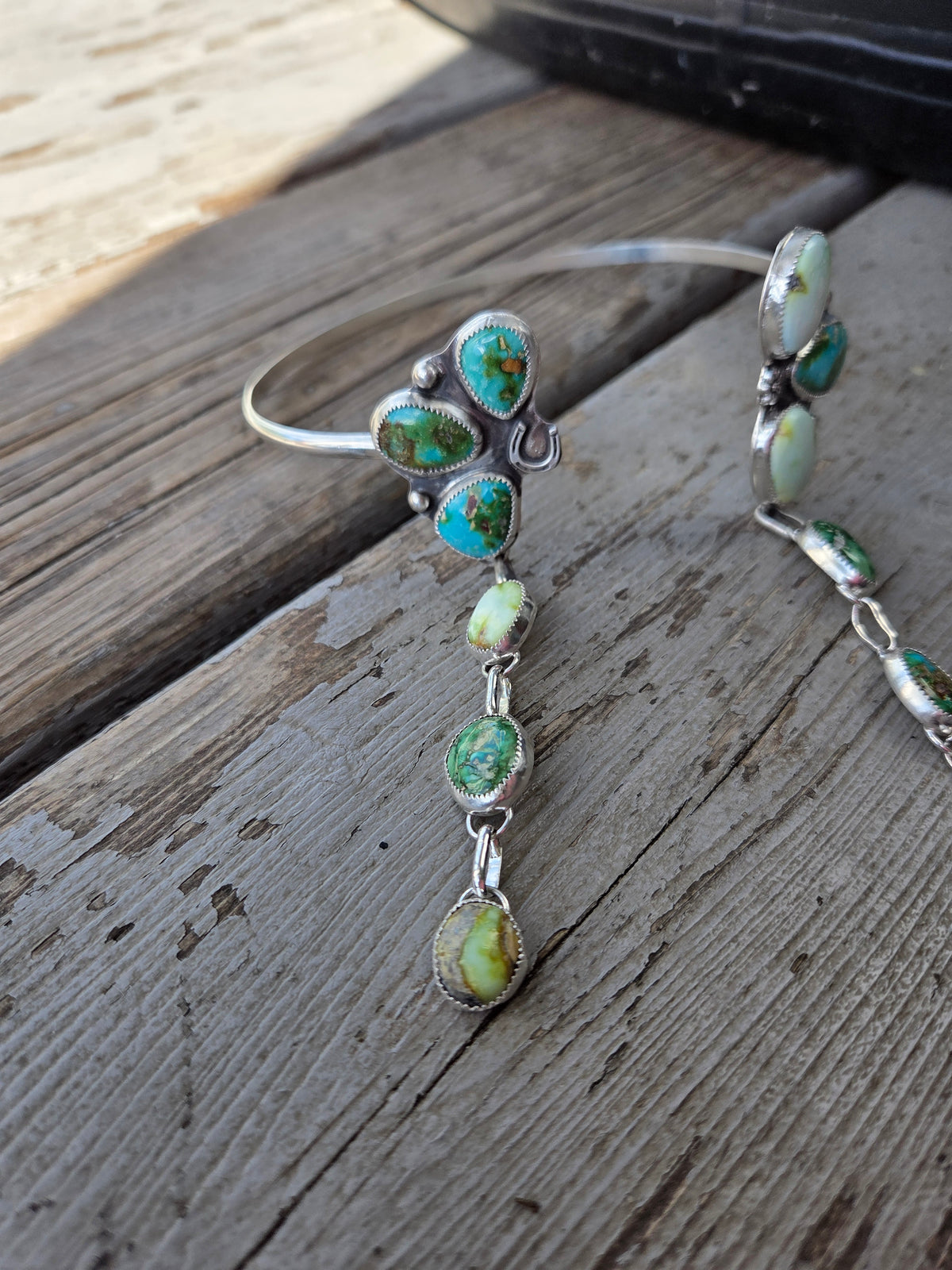 Wire Neck Cuff