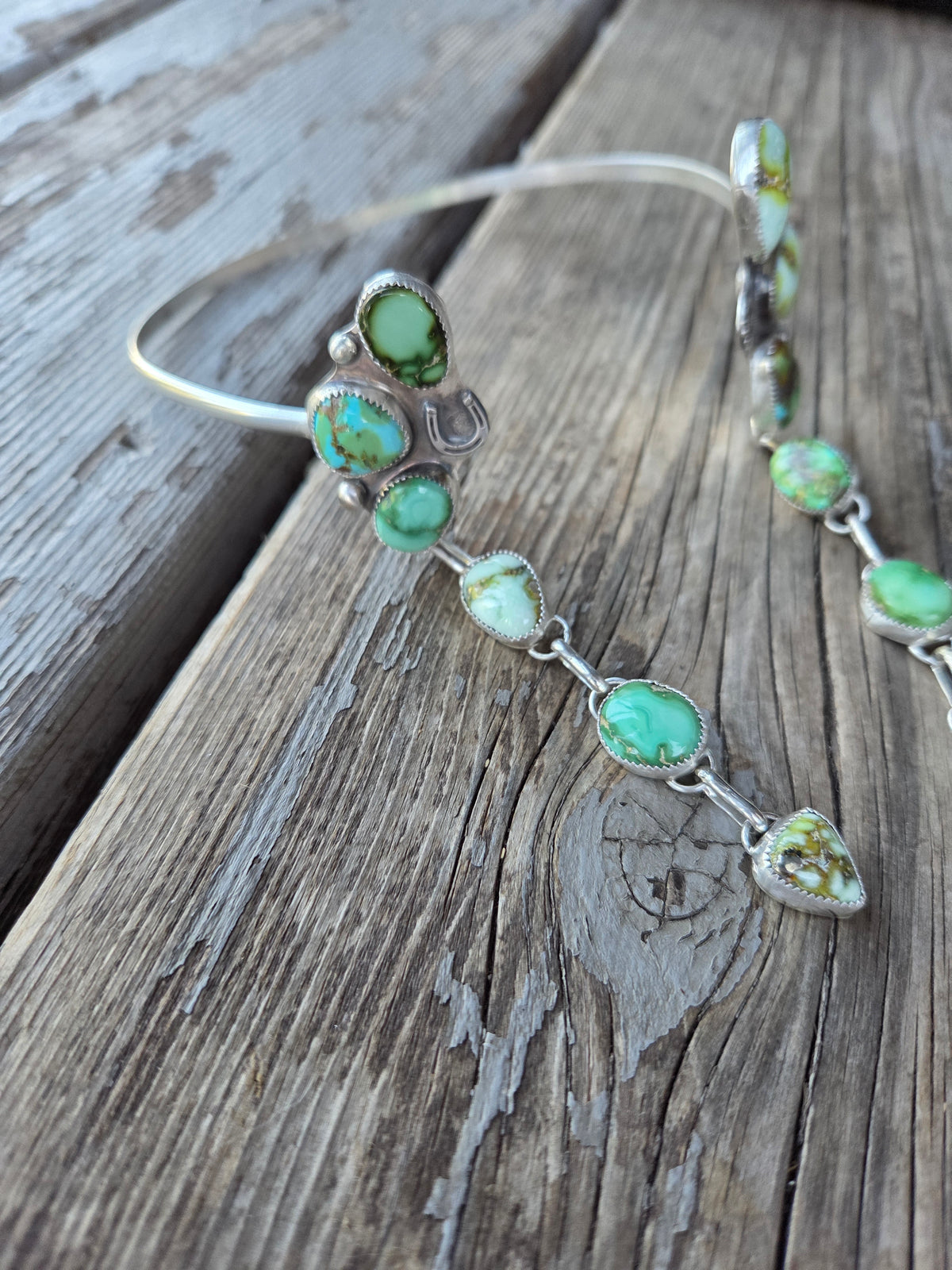 Wire Neck Cuff