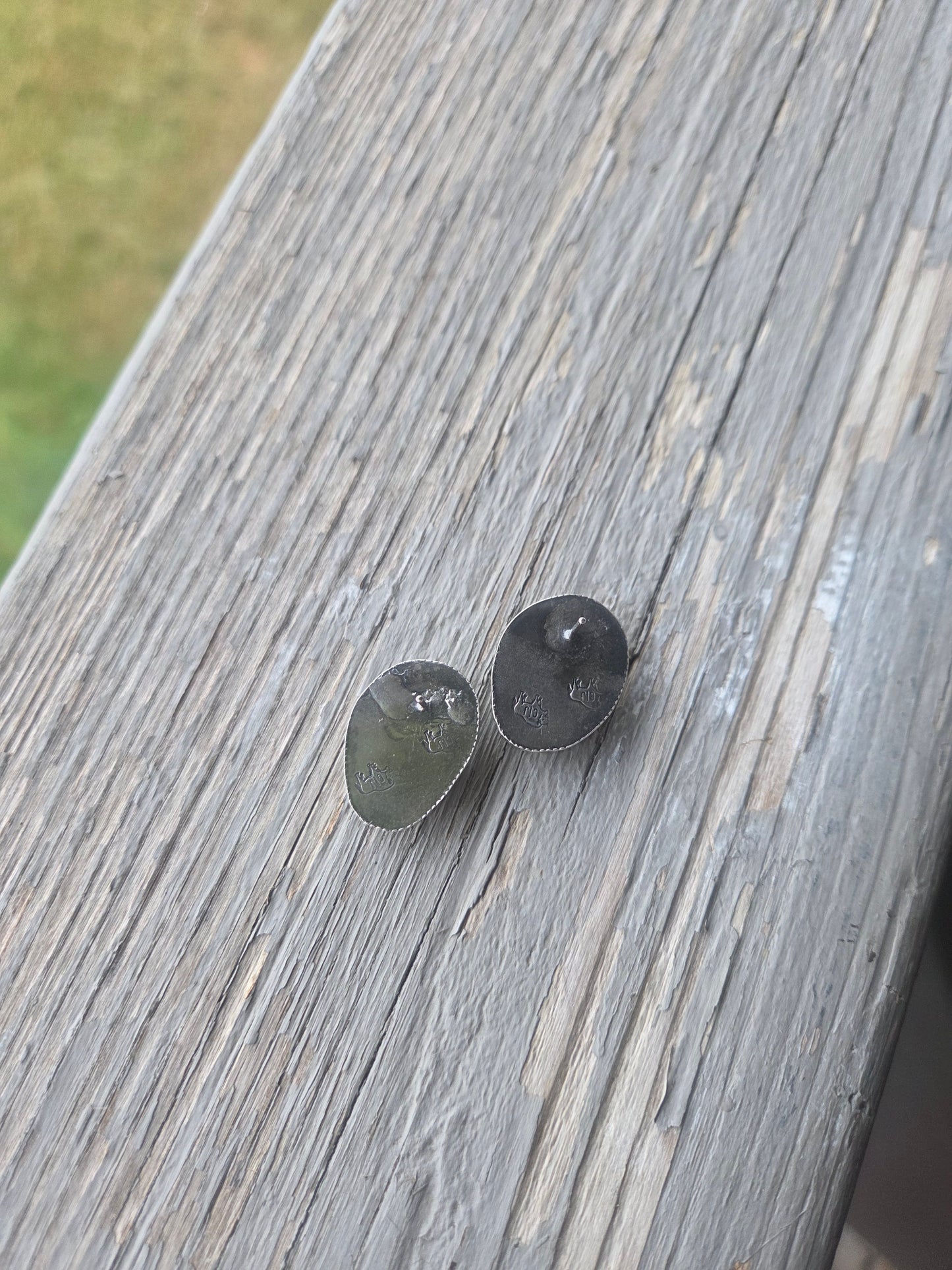 Palomino • Sterling Sliver Studs