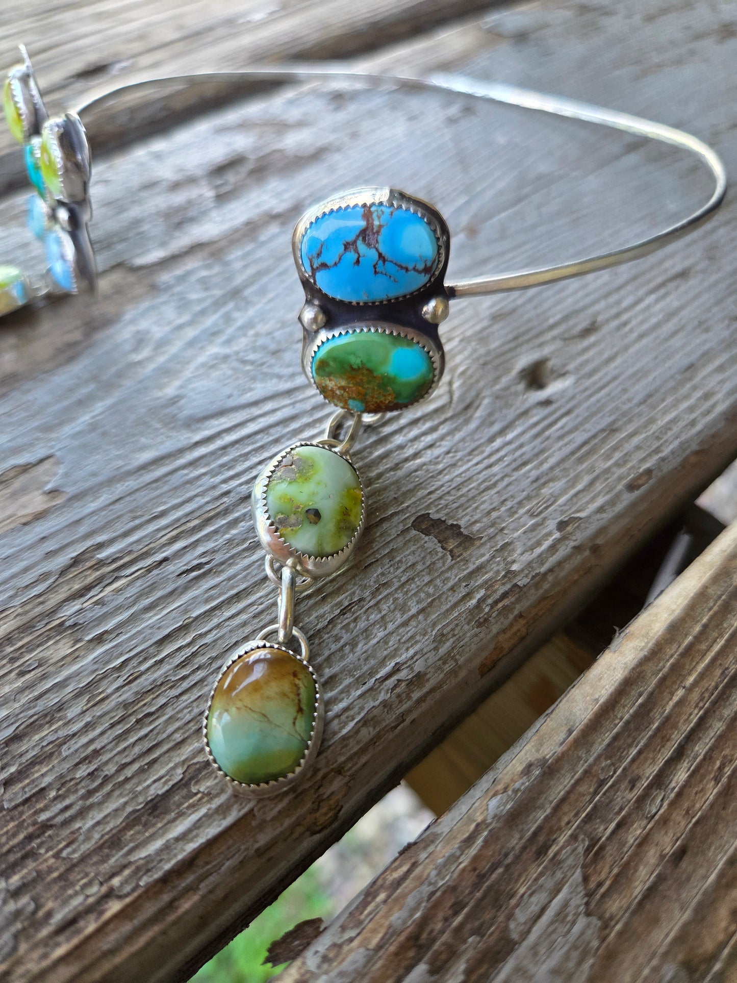 ButterFly Wire Neck Cuff